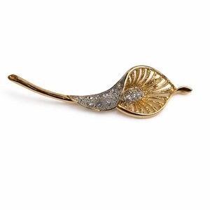 Vintage Gold Tone Rhinestone Calla Lily Brooch – Elegant Statement Pin